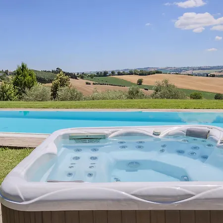 Villa Aurora