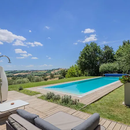Villa Aurora *